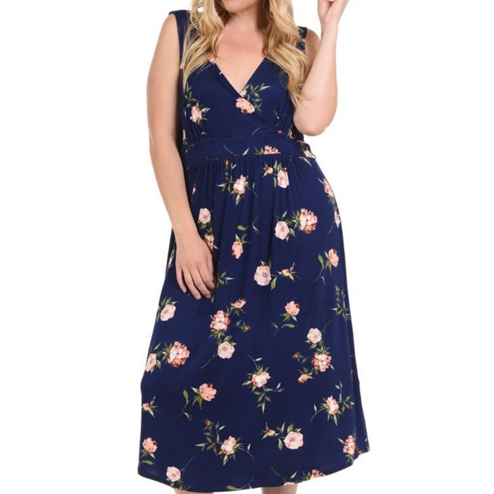 NWT Floral v-neck maxi dress - Picture 3 of 4